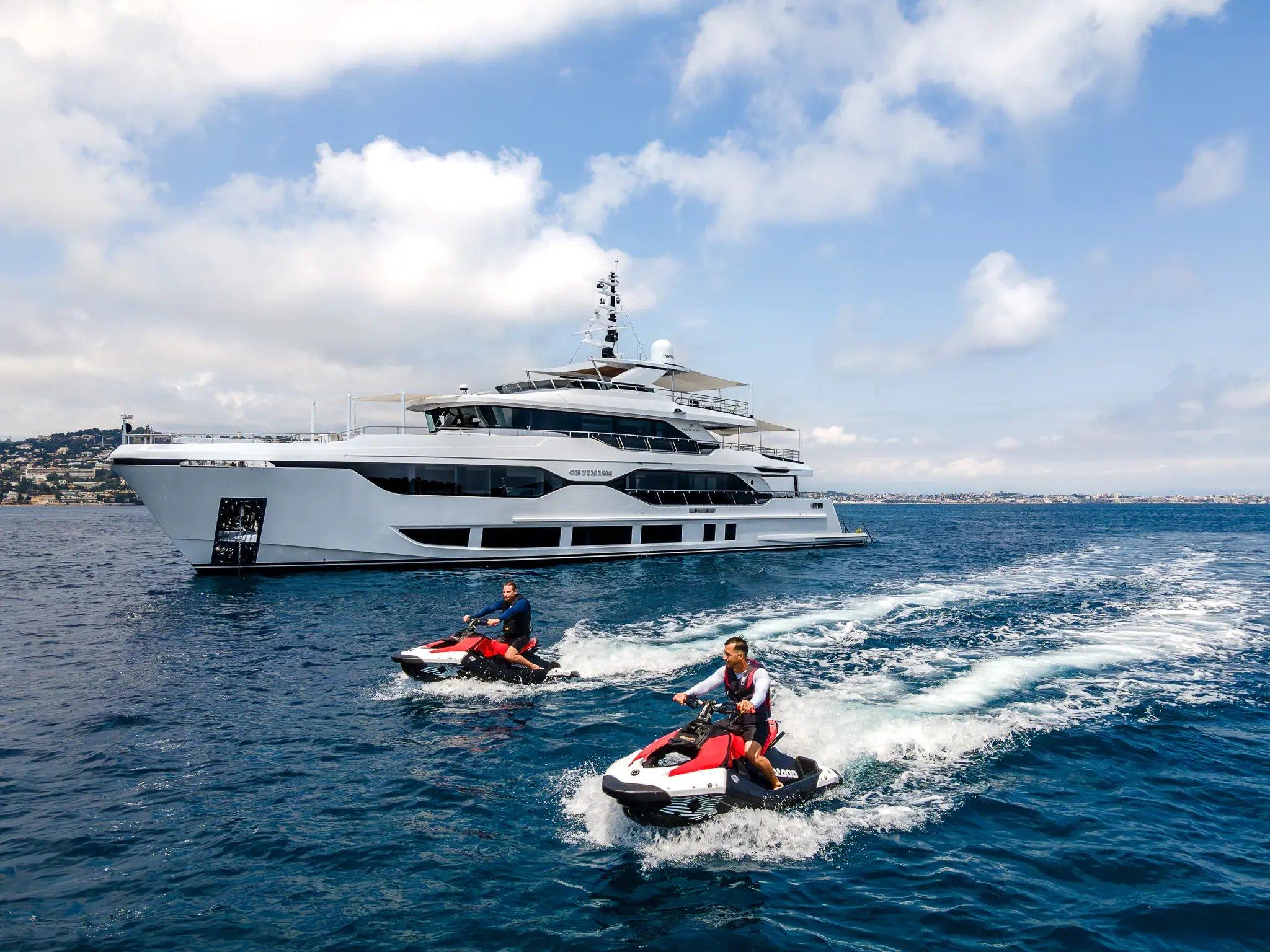 Majesty 120